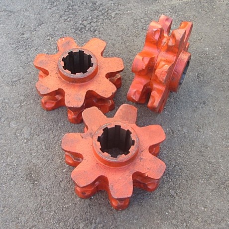 Звездочка КО-104А.01.03.008 привода транспортёра КО-829, К0-713